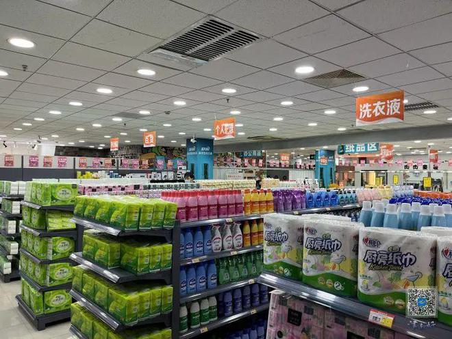 津南區(qū)供銷合作社聯(lián)合社開設(shè)日用品展銷區(qū) 補(bǔ)齊消費品流通領(lǐng)域服務(wù)短板